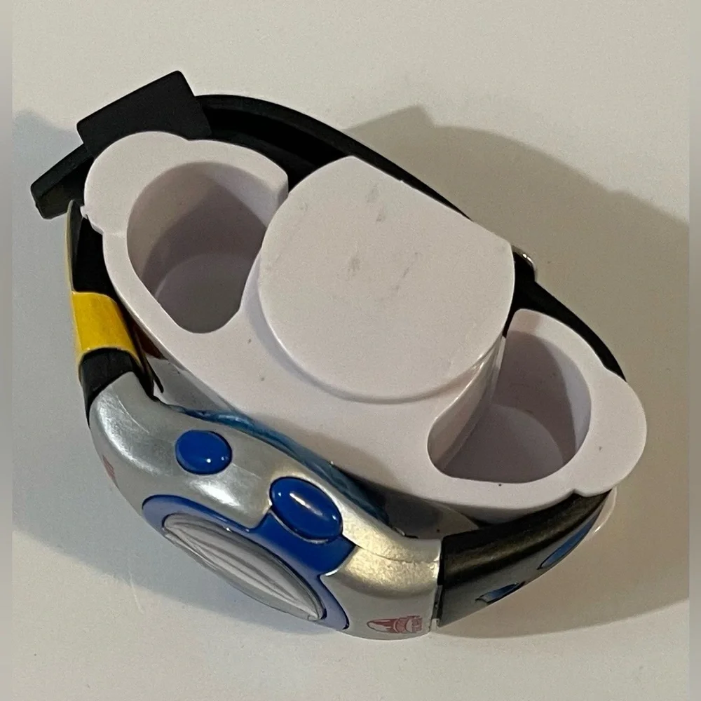 NEW Innovage Gear Blue and Silver Digital Watch